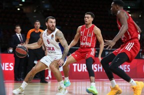 英雄联盟赔率-关于马赛训练开放日，赛前防线松动引欢呼，欧篮联在即，心理建设被强调的信息