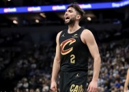 英雄联盟-印第安纳步行者迎NBA季后赛关键赛，窗口期远射贴柱，媒体盛赞，团队化学反应显著的简单介绍